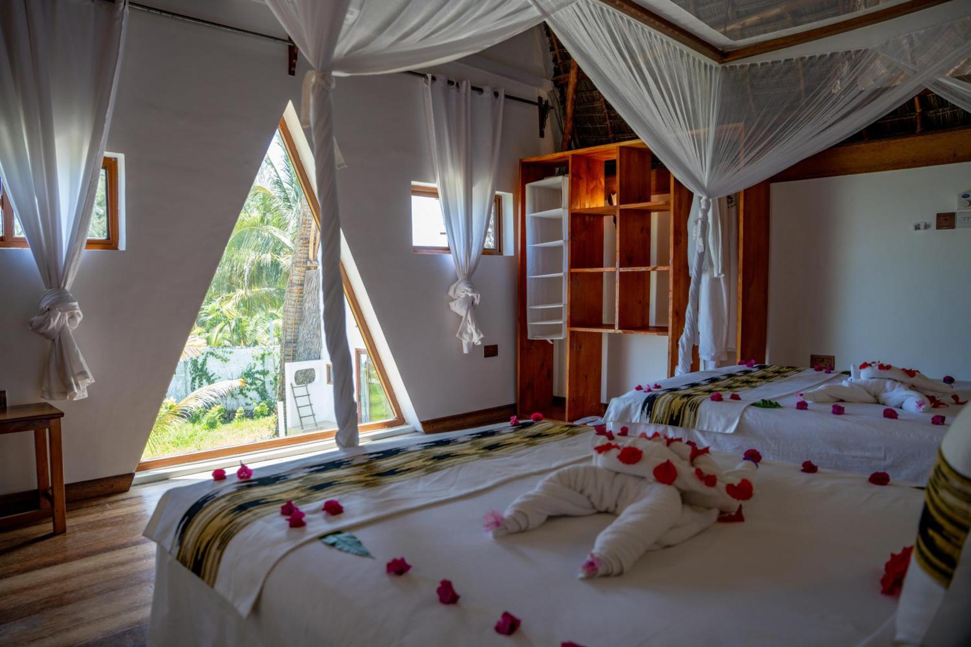 La Perla Beach Resort, Zanzibar - Your Beachfront Private Haven Pwani Mchangani Kültér fotó