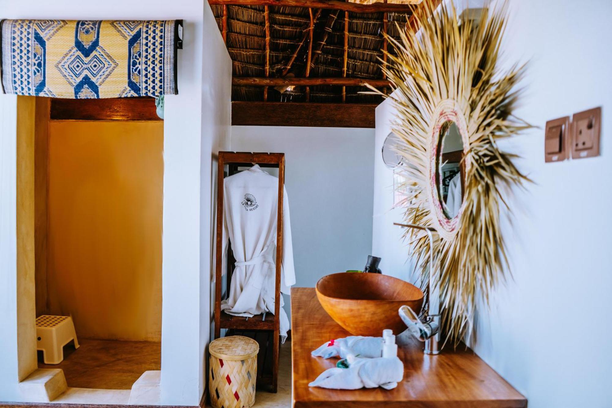 La Perla Beach Resort, Zanzibar - Your Beachfront Private Haven Pwani Mchangani Kültér fotó
